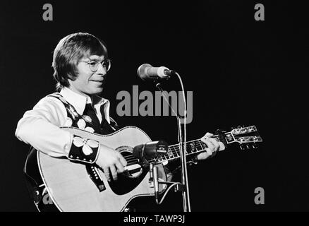 Jaap Eden hall, Amsterdam, Pays-Bas - 1979, (Photo Gijsbert Hanekroot) *** légende locale *** John Denver Banque D'Images