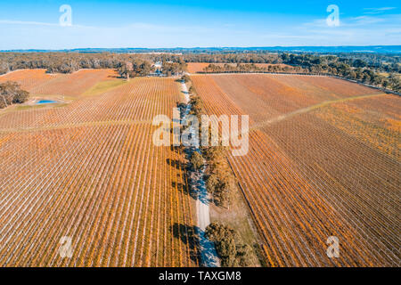 Vignoble pittoresque sur la péninsule de Mornington, Victoria, Australie - vue aérienne Banque D'Images