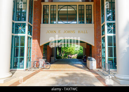 GREENVILLE, SC, USA - 2 mai : Johns à l'Université Furman Hall le 2 mai 2019 à Greenville, Caroline du Sud. Banque D'Images