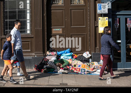 'Windsor' épidémie fait de dormir, comme le nombre de sans-abri dans les rues de la ville royale s'amplifie, Berkshire, Angleterre, Royaume-Uni Banque D'Images