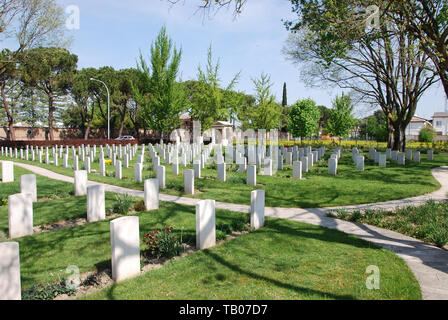 Seconde Guerre mondiale Régiment Sikh Memorial Cemetery à Forlì, Forlì-Cesena, Émilie-Romagne, Italie. Banque D'Images