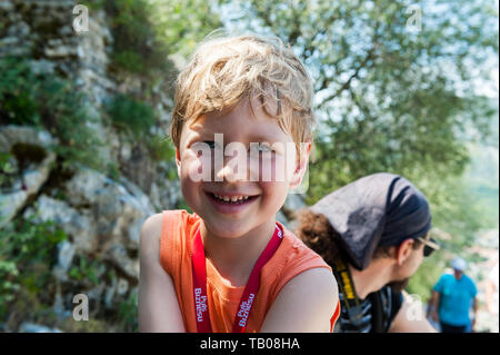 Fatigué 4 ans sur un moyen de château de San Giovanni à Kotor, Monténégro, Europe Banque D'Images