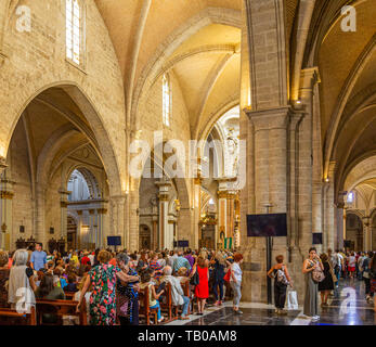 VALENCIA, Espagne - 25 septembre 2016 : Valencia se trouve sur la côte sud-est de l'Espagne et est connu pour sa Cité des Arts et des Sciences, belles églises un Banque D'Images