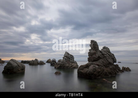 La cala dels frales à lloret de mar au lever du soleil, Espagne Banque D'Images