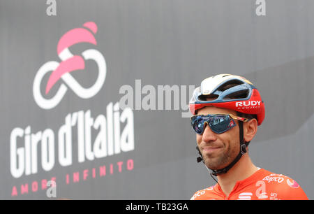 Anterselva Antholz, Italie,. 29 mai 2019, Commezzadura (Val di Sole) à Anterselva Antholz, Italie, ; Giro D Italia cycling tour stade 17, Vincenzo Nibali (Ita) au début d'Action Plus Sport Crédit : Images/Alamy Live News Crédit : Action Plus de Sports/Alamy Live News Banque D'Images