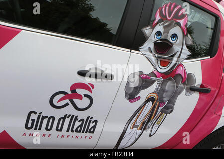 Anterselva Antholz, Italie,. 29 mai 2019, Commezzadura (Val di Sole) à Anterselva Antholz, Italie, ; Giro D Italia cycling tour stade 17 ; Le Loup Lupo Giro d'Italia : Action Crédit Plus Sport Images/Alamy Live News Crédit : Action Plus de Sports/Alamy Live News Banque D'Images