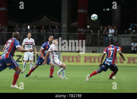 Salvador, Brésil. 29 mai, 2019. Lance à l'occasion d'un match entre Bahia et de São Paulo, un jeu valable pour le match de Coupe du Brésil 2019 Le mercredi (29ème) à l'Arena Fonte Nova à Salvador, Bahia, Brésil. Credit : Tiago Caldas/FotoArena/Alamy Live News Banque D'Images