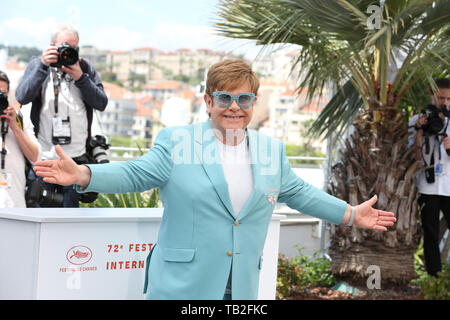 CANNES, FRANCE - 16 MAI : Sir Elton John assiste à la 'Rocketman' photocall pendant le 72e Festival de Cannes (Credit : Mickael Chavet/Projet Daybrea Banque D'Images