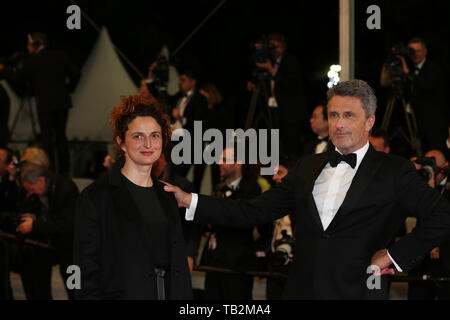 Festival de Cannes 2019 - Alice Rohrwacher et Paweł Pawlikowski assistent à la projection de Désolé nous vous avons manqué Banque D'Images