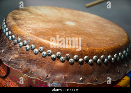 Vintage tambour traditionnel asiatique, l'utilisation dans maniputed artifactial Nouvel an chinois lion. Banque D'Images