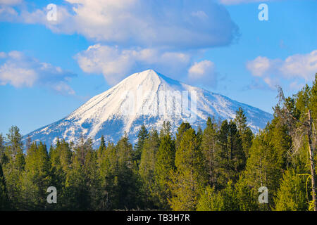 Le mont McLoughlin, Oregon, USA Banque D'Images