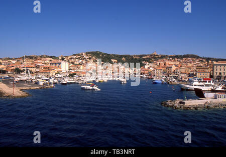La Maddalena, en Sardaigne, Italie. Le port de plaisance de Cala Gavetta film Dia Fujichrome Velvia (numérisées à partir de) Banque D'Images