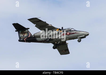 Une armée de l'air autrichienne Saab 105Oe atterrit à Mont-de-Marsan Air Base au cours de l'exercice OTAN Tiger Meet 2019 Banque D'Images