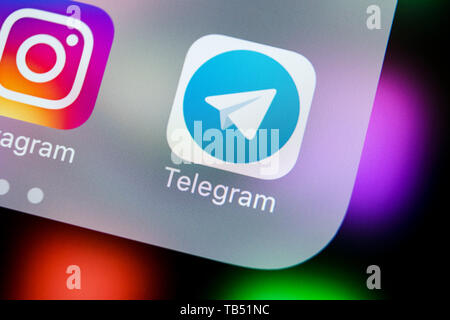 Kaliningrad, Russie, le 21 mars 2018 : télégramme l'icône de l'application sur Apple iPhone écran X close-up. Télégramme icône de l'application. Télégramme est un social en ligne Banque D'Images