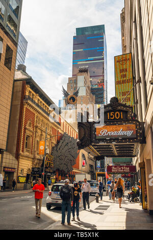 Paramount Building, 1501 Broadway, situé entre les 43e et 44e Rue Ouest dans le Times Square, New York City, le 24 mai, 2019 Banque D'Images