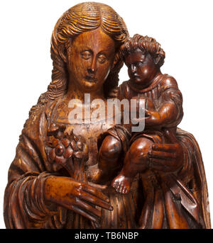 Une figure de la Vierge Marie avec l'Enfant Jésus, 18e siècle, le bois. L'article Mère de Dieu, avec l'Enfant Jésus sur son bras gauche, tenant un bouquet de fleurs dans sa main droite. Belle sculpture, le fluide exquise robes définies. Tout défaut de lieux, des dégâts et des ajouts. Hauteur 81 cm. Beaux-arts, d'art, historique, historique Additional-Rights Clearance-Info-,-Not-Available Banque D'Images