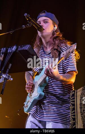 29 mai 2019 - Madison, Wisconsin, États-Unis - TASH SULTANA durant la tournée mondiale de l'état d'écoulement à l'Sylvee à Madison, Wisconsin (crédit Image : © Daniel DeSlover/Zuma sur le fil) Banque D'Images