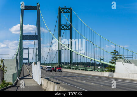 Deux ponts de suspension connu sous le pont Narrows à Tacoma, Washington. Banque D'Images