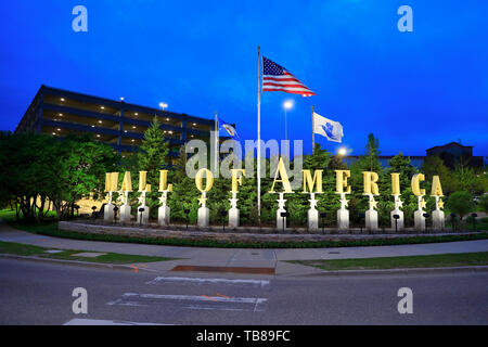 Vue de la nuit de signe de Mall of America nom signe extérieur de Mall of America, le plus grand centre commercial en France.Bloomington.Minnesota.USA Banque D'Images