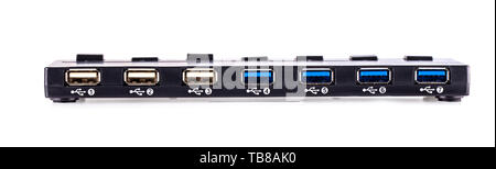 Détail d'un grand nombre de ports USB sur un port de l'ordinateur sur moyeu multiplicateur white Banque D'Images