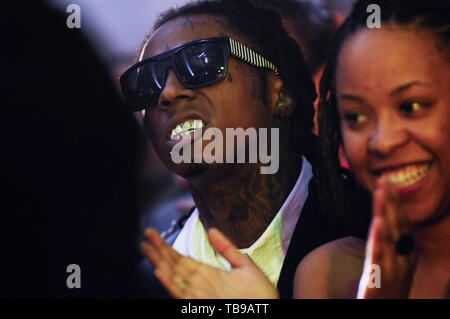 La star du rap Lil Wayne sur l'ensemble de sa musique vidéo 'Prom Queen' à la Birmingham High School‎ à Van Nuys, CA le 13 février 2009. Banque D'Images