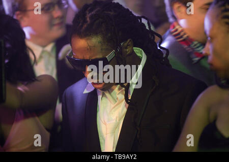 La star du rap Lil Wayne sur l'ensemble de sa musique vidéo 'Prom Queen' à la Birmingham High School‎ à Van Nuys, CA le 13 février 2009. Banque D'Images