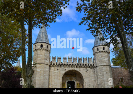 Istanbul, Turquie - Sep 28, 2018. Partie de palais de Topkapi, deuxième Cour, l'intérieur de l'édifice du conseil impérial. Banque D'Images