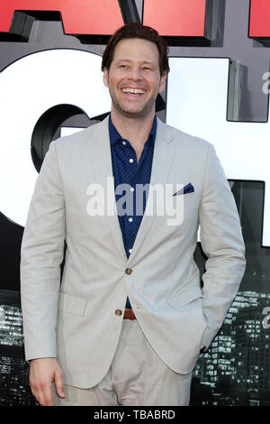 30 mai 2019 - Los Angeles, CA, USA - LOS ANGELES - 30 MAI : Ike Barinholtz au ''Late Night'' Premiere au Orpheum Theatre le 30 mai 2019 à Los Angeles, CA (crédit Image : © Kay Blake/Zuma sur le fil) Banque D'Images