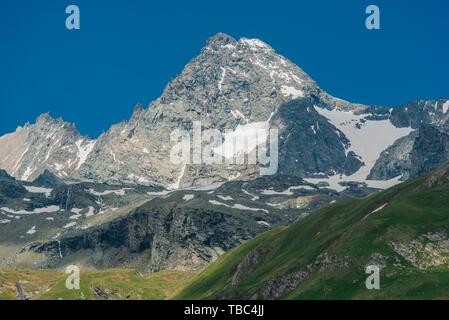 Le Grossglockner, plus haut sommet de l'Autriche. Paysage d'Été alpin autrichien. Banque D'Images