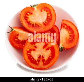 Chemin de tranches de tomate isolated on white