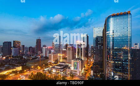 Vue panoramique de Tianfu Square à Chengdu Banque D'Images