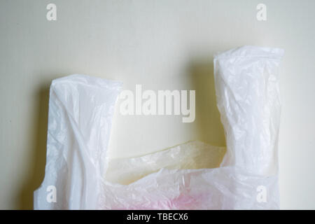 Dire non aux sacs en plastique - pas plus plastique fond blanc isolé Concept Banque D'Images