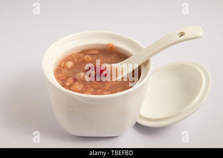 Un bol de porridge avec du riz Banque D'Images