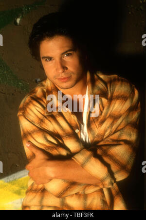 Los Angeles, Californie, USA 1er juin 1994 (Exclusive ) Acteur Marco Sanchez pose à une séance photo le 1 juin 1994 à Los Angeles, Californie, USA. Photo de Barry King/Alamy Stock Photo Banque D'Images