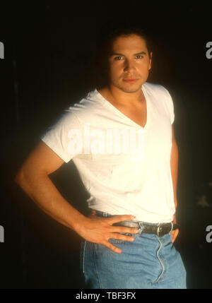 Los Angeles, Californie, USA 1er juin 1994 (Exclusive ) Acteur Marco Sanchez pose à une séance photo le 1 juin 1994 à Los Angeles, Californie, USA. Photo de Barry King/Alamy Stock Photo Banque D'Images