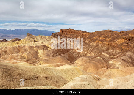 Dans Zabriskie Point Death Valley National Park en Californie, USA Banque D'Images