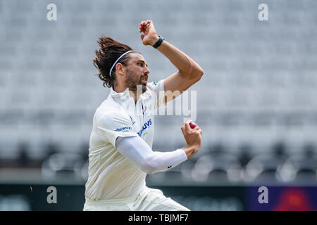 Londres, Royaume-Uni. 02 Jun, 2019. David Wiese de Sussex au cours de match de championnat entre Specsavers comté Middlesex vs Sussex à la Lords Cricket Ground le dimanche, Juin 02, 2019 à Londres en Angleterre. (Usage éditorial uniquement, licence requise pour un usage commercial. Aucune utilisation de pari, de jeux ou d'un seul club/ligue/dvd publications.) Crédit : Taka G Wu/Alamy Live News Banque D'Images