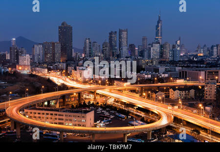 Shanghai gupinggang viaduc pour nuit Banque D'Images