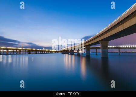 Cross-Sea Jiaozhou Bay Bridge à Qingdao City, Shandong Province Banque D'Images