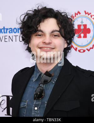 1 juin 2019 - Max Burkholder assiste à la 7e Ed Asner et amis de célébrité de tournoi de Poker Night at CBS Studios Radford dans Studio City, Californie. (Crédit Image : © ZUMA/Bennight Billy sur le fil) Banque D'Images