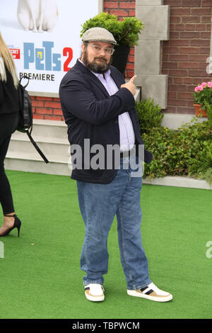 Los Angeles, USA. 09Th Juin, 2019. Bobby Moynihan à l'Universal Pictures Première de 'La vie secrète des animaux domestiques 2'. Tenue au Regency Village Theatre de Los Angeles, CA, le 2 juin 2019. Photo par : Richard Chavez/PictureLux PictureLux Crédit : Le Hollywood/Archive/Alamy Live News Banque D'Images