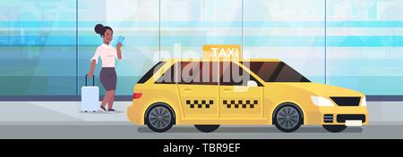 Businesswoman using mobile app taxi commande business woman en tenue de cérémonie avec une assurance près de yellow cab city transportation Illustration de Vecteur