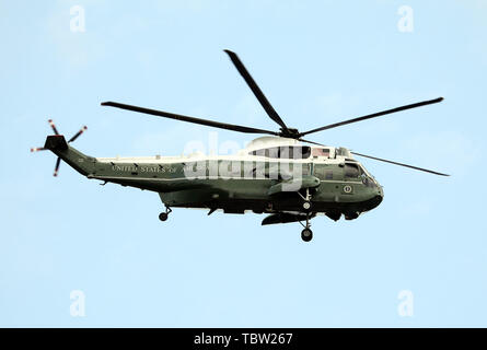 Pic montre : Un marin transportant le Président sur RegentÕs aujourd'hui Trump Park pic par Gavin Rodgers/Pixel8000 3.6.19 Banque D'Images