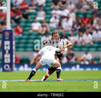 Jasmine Joyce en action au cours de l'Angleterre v barbares Femmes à Twickenham, Londres. L'Angleterre a gagné les femmes 40-14 Banque D'Images