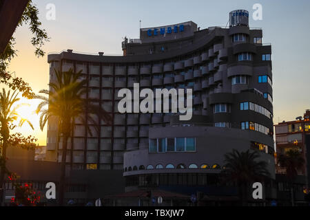 Antalya, Turquie - le 19 mai 2019 : Hôtel sur la côte d'Antalya en Turquie, terrasses de l'hôtel. Banque D'Images