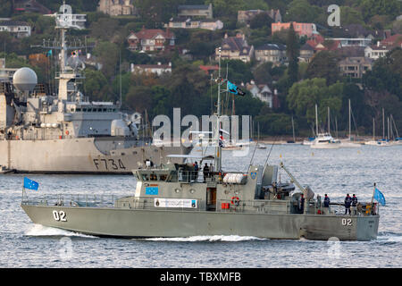 Forum du Pacifique bateau de patrouille de classe FSS Micronésie (EFM02) de la Gouvernement micronésien dans le port de Sydney. Banque D'Images