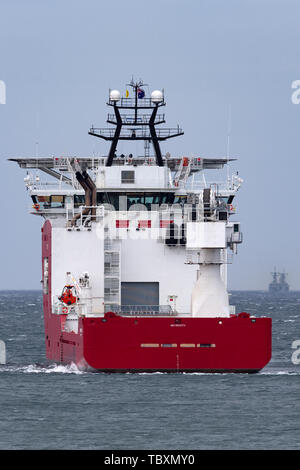 Force frontalière australienne off shore bateau polyvalent Ocean Shield à Jervis bay. Banque D'Images