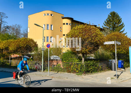 Les maisons d'habitation, oncle Bräsig Stavenhagener, rue Street, l'établissement horseshoe, Britz, Neukölln, Berlin, Allemagne, Wohnhäuser, Onkel-Bräsig-Straße, Banque D'Images