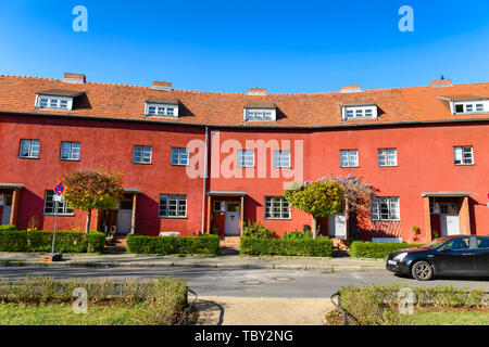 Les maisons d'habitation, Hüsung, horseshoe settlement, Britz, Neukölln, Berlin, Allemagne, Wohnhäuser, Hufeisensiedlung, Deutschland Banque D'Images