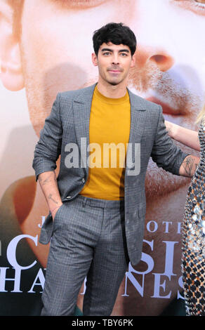 Los Angeles, Californie, USA 3 juin 2019 chanteur Joe Jonas assiste à la première mondiale de Jonas Brothers à la recherche du bonheur le 3 juin 2019 à Regency Bruin Theatre de Los Angeles, Californie, USA. Photo de Barry King/Alamy Live News Banque D'Images